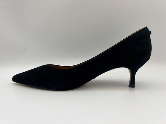 Pelle scamosciato molle del nero chiuso di Toe Low Heel Dress Shoes delle donne comode nere