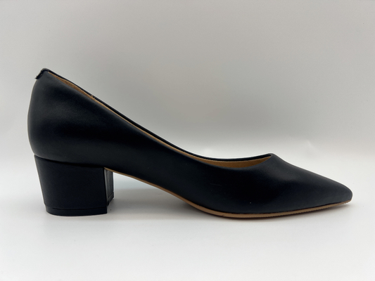 Il tallone basso del tessuto molle delle scarpe di vestito delle donne di colore di cuoio di Nappa ha indicato Toe Shoes