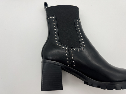Stivali della caviglia del vestito delle donne di cuoio della mucca molle di Tan con i perni dell'asse in metallo, tallone quadrato dell'ABS, outsole di TPR con il lattice pusable