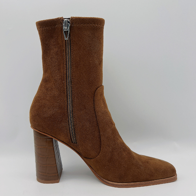Gli stivali di cuoio del vestito delle donne della pelle scamosciata della mucca quadrano Toe Lt Brown TPR Outsole con il lattice di Pusable