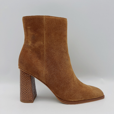 Stivali alla moda della caviglia della pelle scamosciata delle signore dell'OEM del ODM di Toe Leather Ankle Boots del quadrato