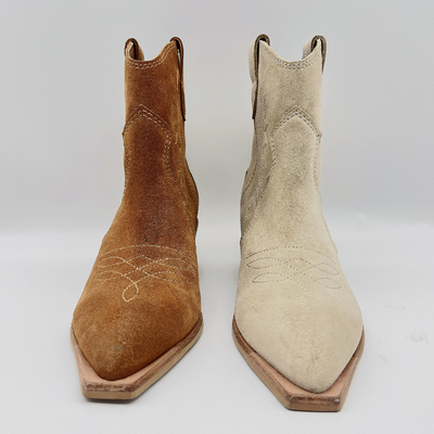 Stivali di cuoio Brown/beige del vestito delle donne di modo con il ricamo del fiore