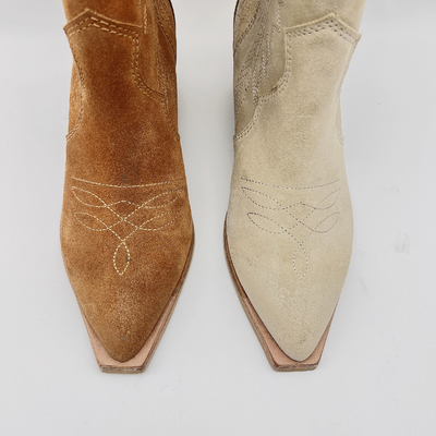 Stivali di cuoio Brown/beige del vestito delle donne di modo con il ricamo del fiore
