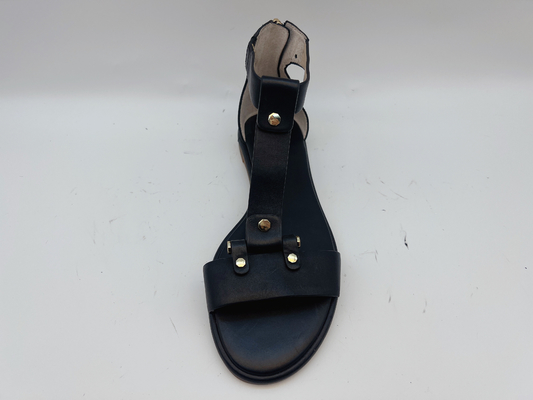 Le scarpe piane T della cinghia nera delle signore sbirciano Toe Soft Nappa Genuine Leather retro Roman Sandals