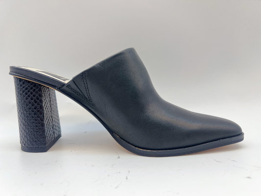 Quadrato nero di cuoio molle Toe Pump Shoes di Nappa delle scarpe superiori di un pezzo
