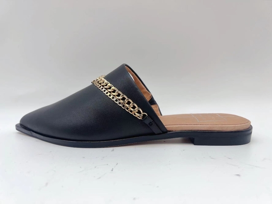 Le scarpe casuali piane nere delle donne dello SGS, Toe Slippers chiuso nero di un pezzo