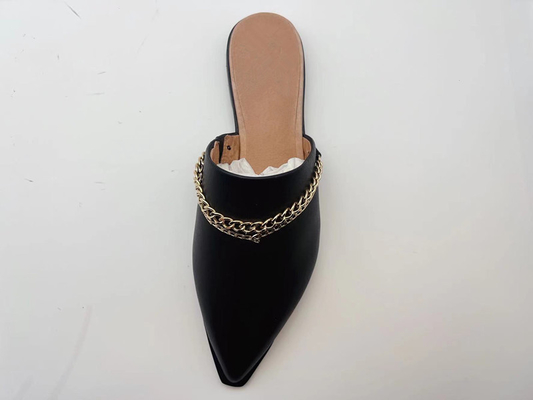 Le scarpe casuali piane nere delle donne dello SGS, Toe Slippers chiuso nero di un pezzo