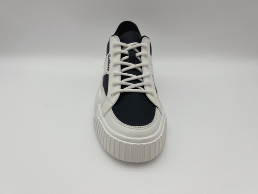 Signore d'escursione di cuoio bianche e nere delle scarpe con solo ROHS di gomma resistente all'uso