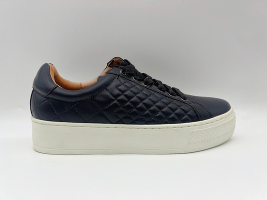 Le scarpe di cuoio piane delle donne di svago con bianco non slittano Outsole di gomma