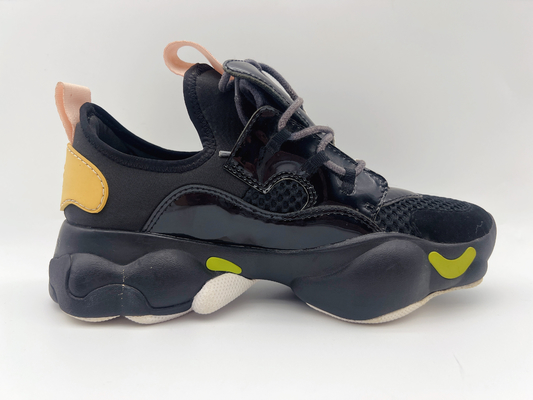 Le alte scarpe di pallacanestro superiori delle signore nere slittano il ODM/OEM resistenti