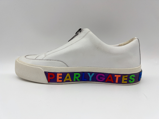 Scarpe di tennis della pelle verniciata delle donne molli delle scarpe su ordinazione di sport atletici del ODM con la chiusura lampo del metallo