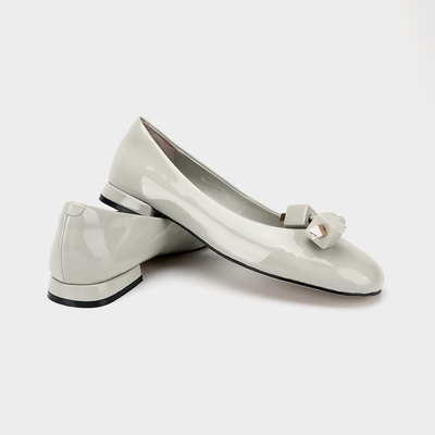 Scarpe piane di Comfortoble e molli dell'ufficio, le scarpe piane di cuoio genuine delle donne