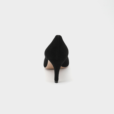 I talloni sottili hanno indicato Toe Leather Shoes, lo slittamento a 3 pollici delle donne di colore sulle scarpe di vestito