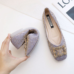 Scarpe molli primavera e Autumn Flat Bottomed del fermaglio del quadrato di Soled di stile leggiadramente