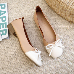 Le scarpe piane di Colorblock della pompa nuda della comodità delle donne, adattano gli appartamenti di cuoio dell'arco
