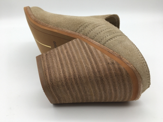 Pelle scamosciata molle Chunky Heel Dress Shoes della mucca delle scarpe di vestito da Tan Beige Closed Toe Womens