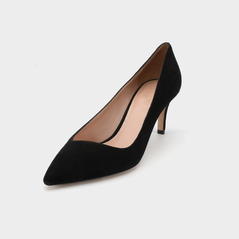 I talloni sottili hanno indicato Toe Leather Shoes, lo slittamento a 3 pollici delle donne di colore sulle scarpe di vestito