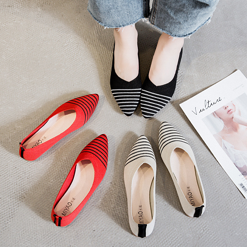 Tricottato aguzzo a fondo piatto quotidiano scarpe di signora Shoes Women Flats dei fannulloni di tutte le donne della partita